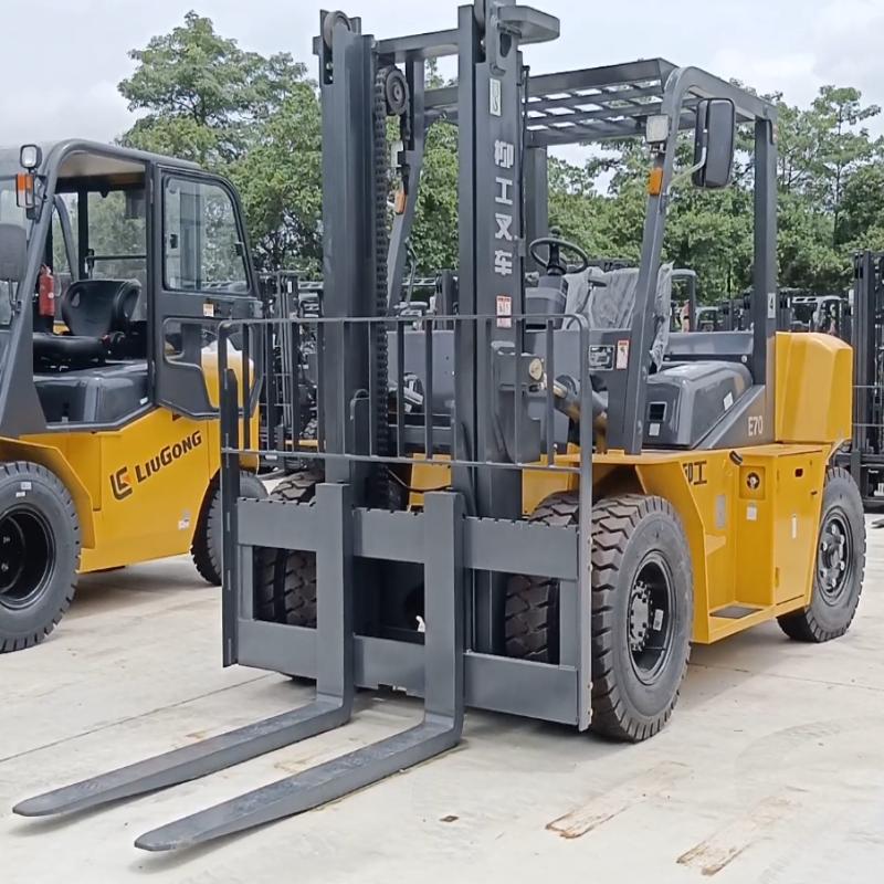 Maßgefertigter Schwerlast-Gabe – Heavy Equipment Useful Life Bewertung und Preis
